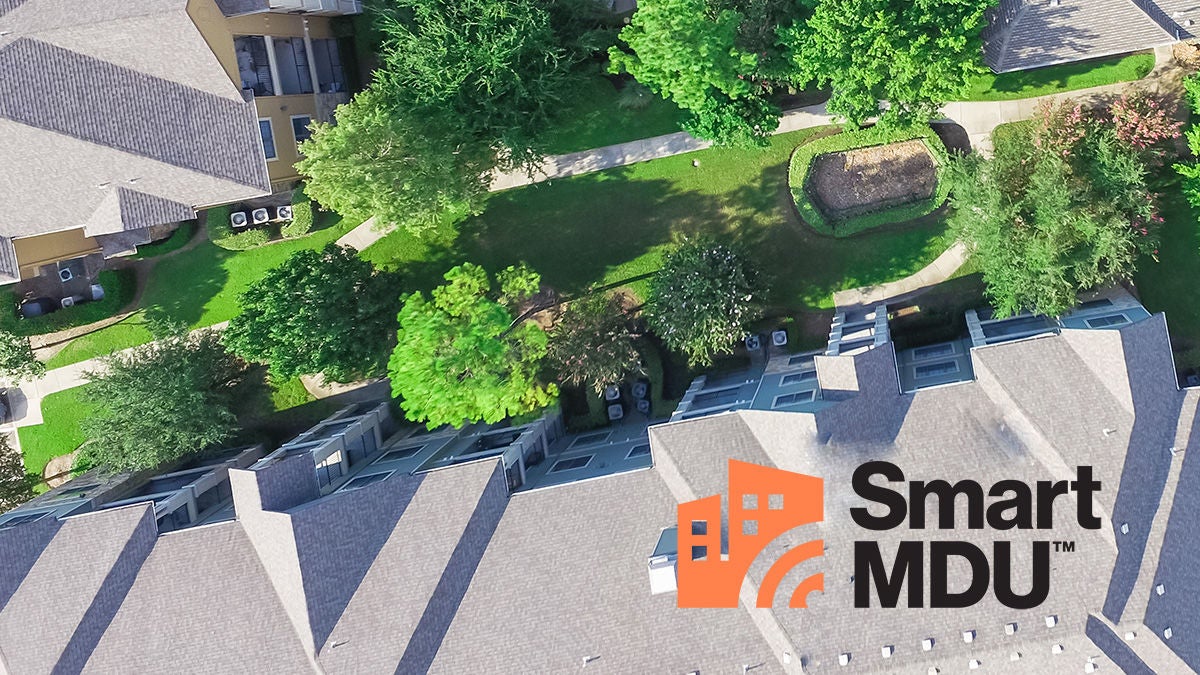 couple on apartment terrace and SmartMDU logo